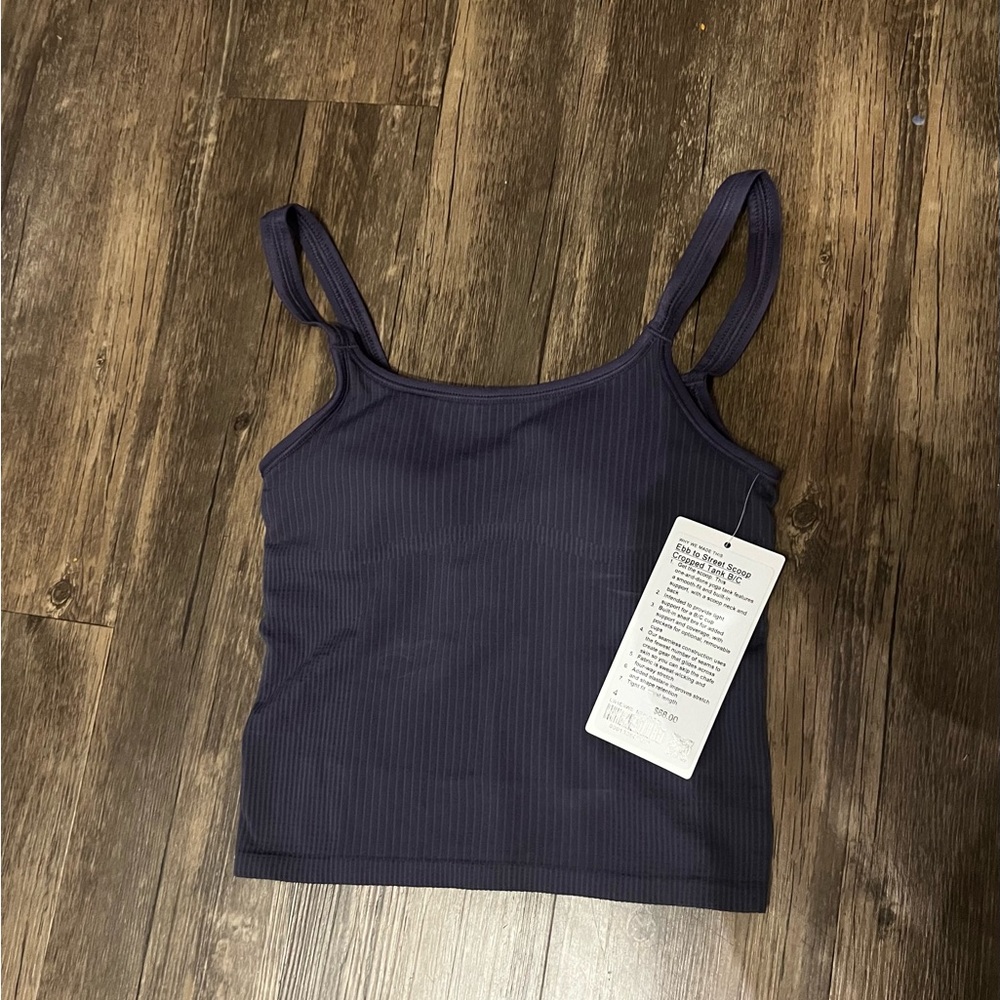 Lululemon Ebb to Street Scoop Cropped Tank B/C